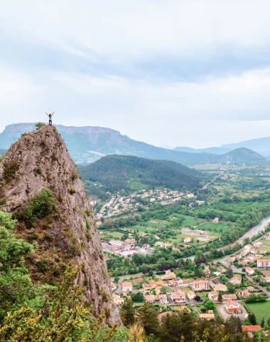 Randonnées au départ de Serres
