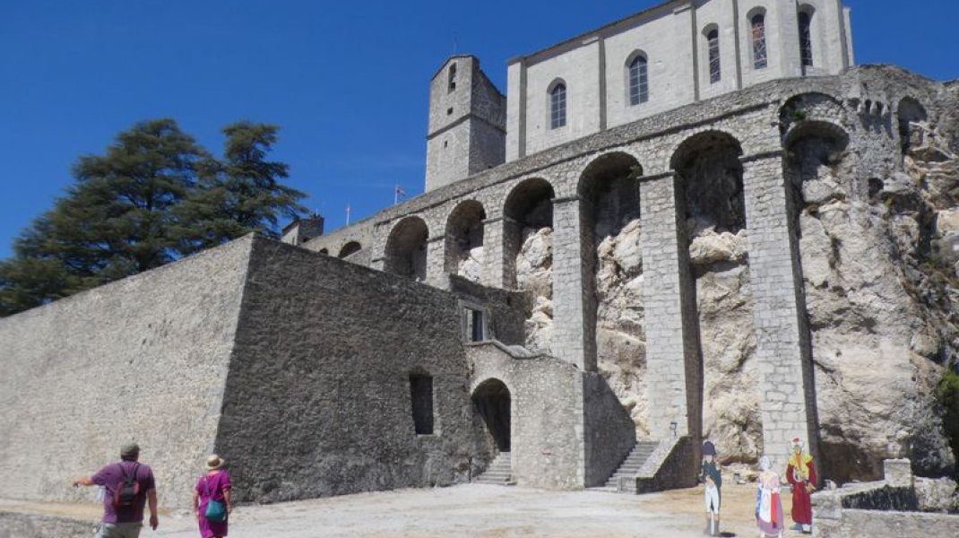 Visite guidée de la citadelle (Copyright : Office de Tourisme Sisteron Buëch)