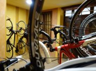 Local à vélo (Copyright : Copyright: (C) 2016 MOYSAN    HOTEL LES ARCADES)
